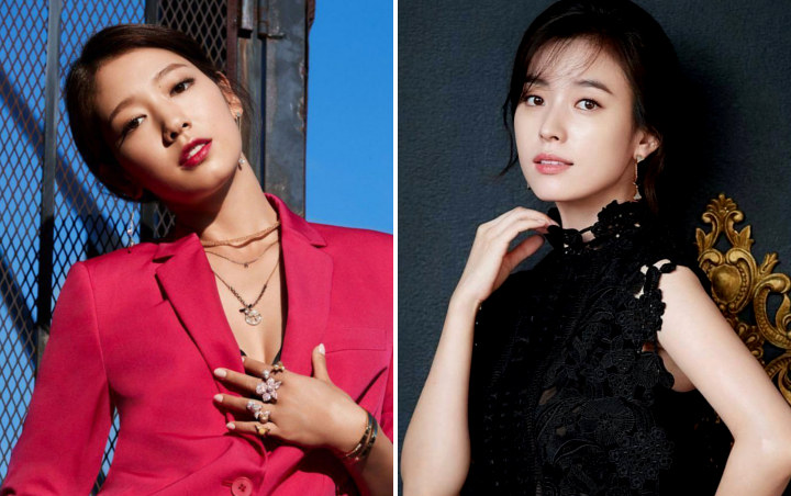 Penampilan Park Shin Hye Memakai Jaket Pudding Saat Memamerkan Truk Kopi Dari han Hyo Joo